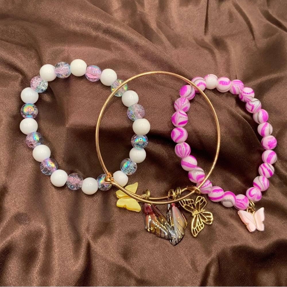 Set of 3 Handmade Bracelets One Gold Bangle Two Beaded Stretch Bracelet